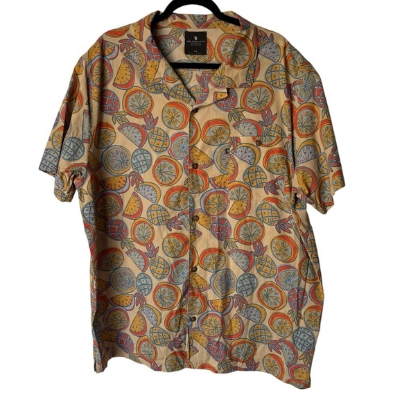 Junk Food Maxim Printed Brown Over Short Sleeve Printed Camp Button Down XXL - Picture 5 of 8